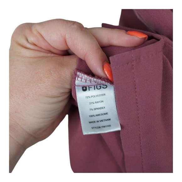 EUC FIGS Technical Collection Casma Maroon Three Pocket Scrub Top Size S - Picture 7 of 8